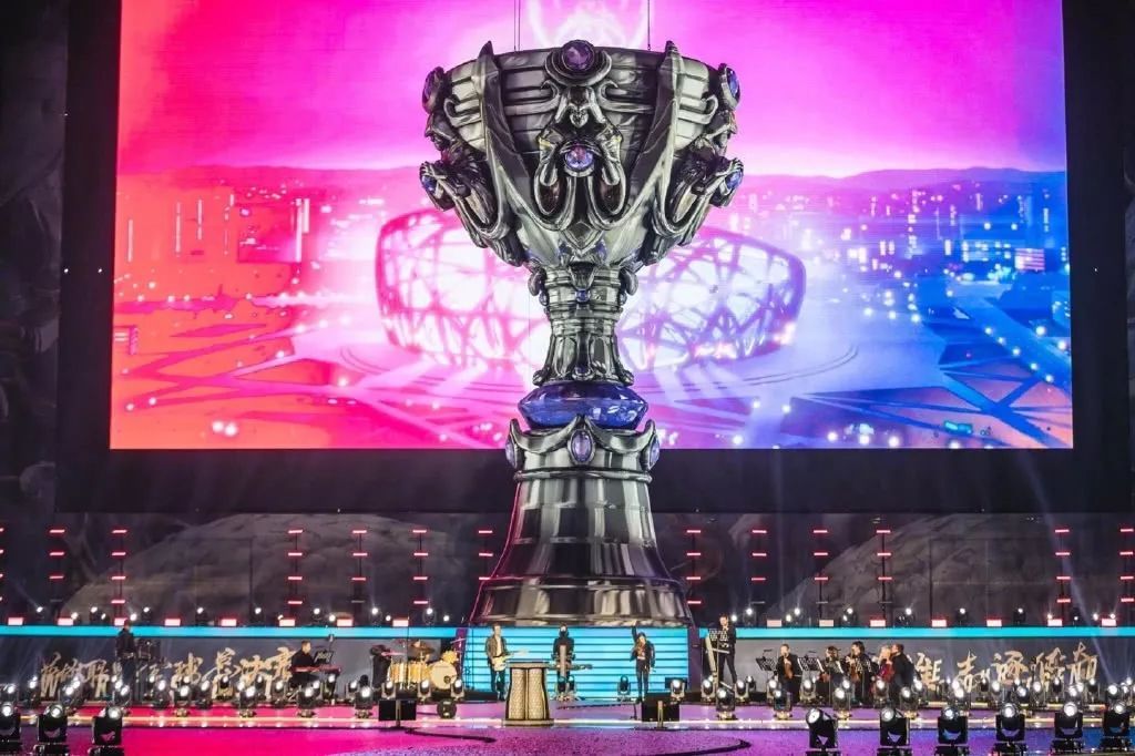 FURIA Esports 轻松击败 Virtus.pro 于 BB Dacha