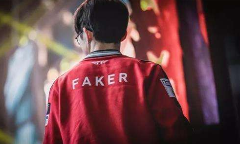 JD Gaming 官方公告： cvMax 正式加入团队，担任俱乐部的主教练